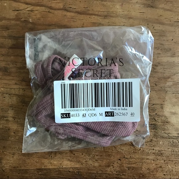 VS PINK Cotton Thong Panty - Picture 2 of 2